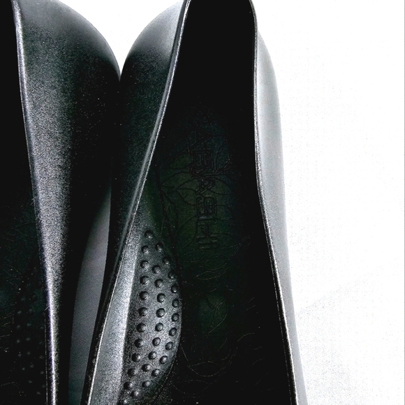 NWOB Okabashi Georgia Black Comfy Round Toe Ballet Women's Flats Size 6 - Picture 2 of 6